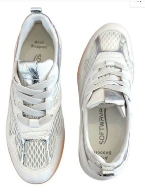 New Softwaves Sun Sneaker in White & Metallic Silver, EU 38 = U.S. Size 7.5